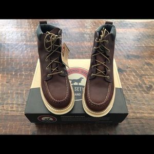 Red Wing Irish Setter Steel Toe Boots